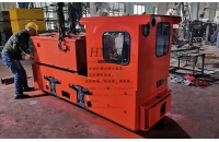 湘潭5噸礦用電機(jī)車用的什么牽引電機(jī)？
