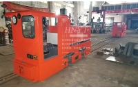 湘潭蓄電池電機(jī)車(chē)充電時(shí)為什么要加水？
